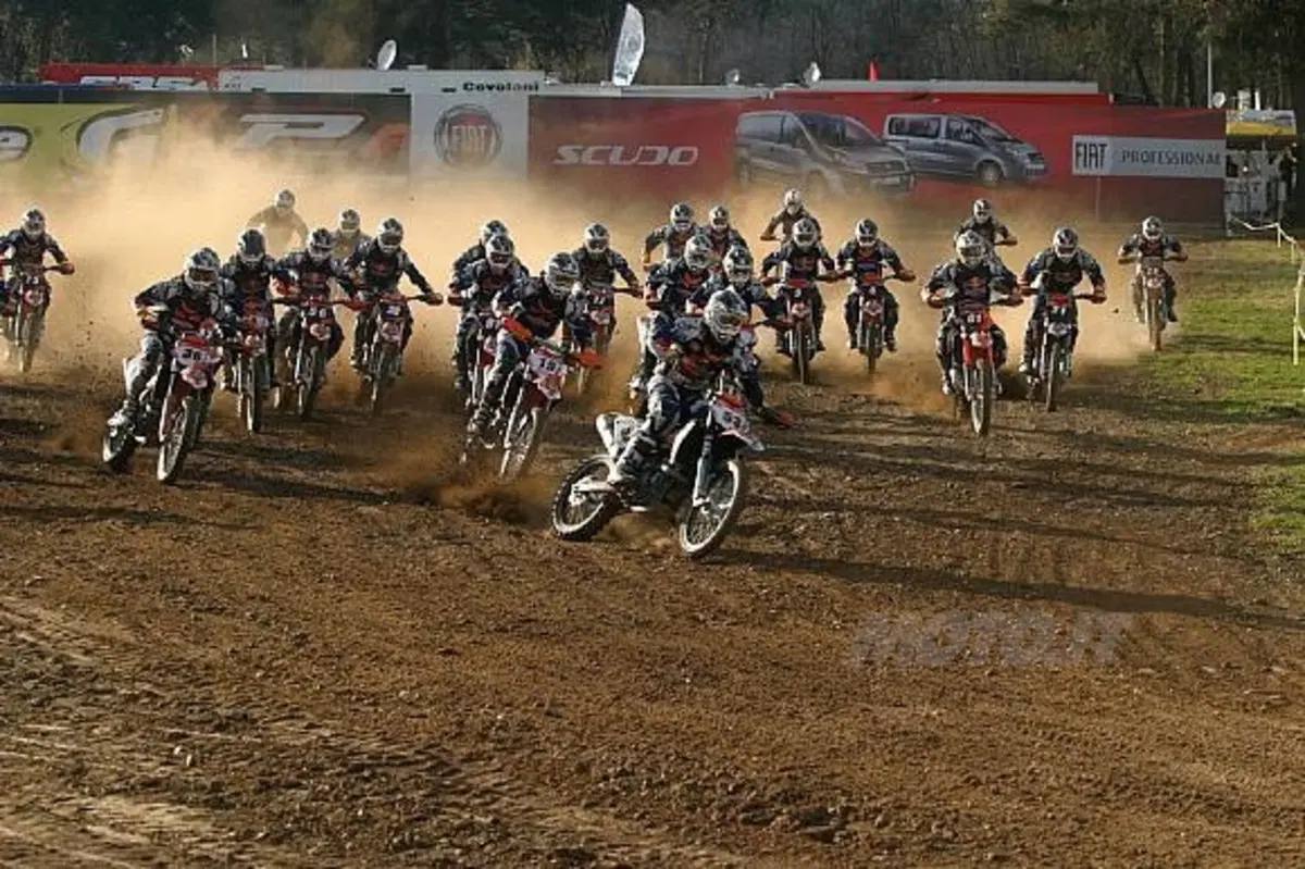 Pasqua 'arancione' col Trofeo KTM Motocross a Malpensa (6)
