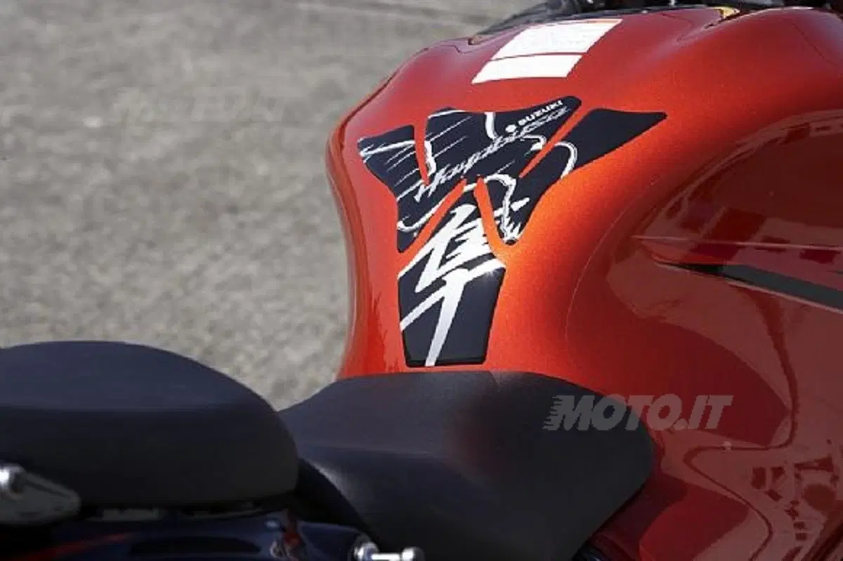 Una linea di accessori dedicata alla storica Hayabusa, la sportiva più estrema