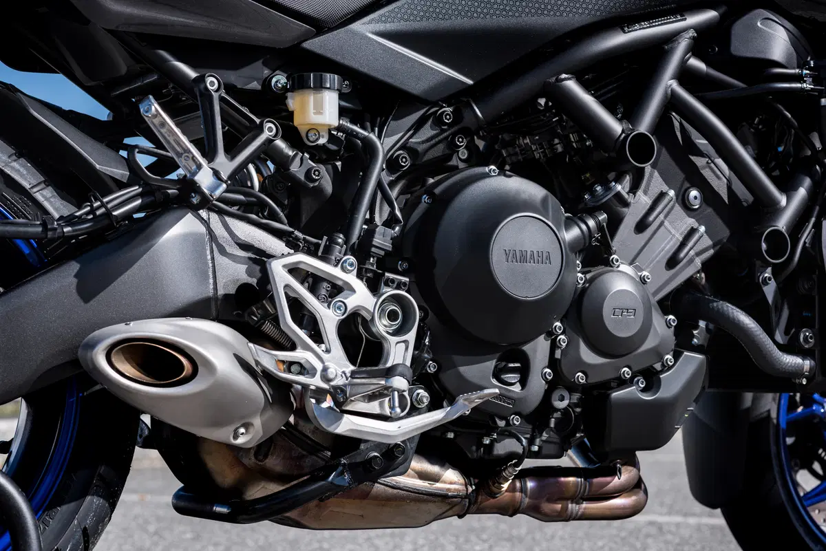 Yamaha Niken. Mutazione del terzo tipo (22)