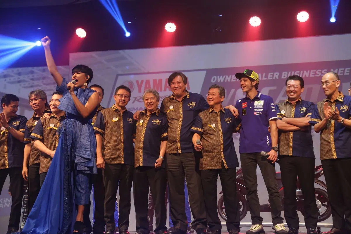 Valentino Rossi in "tour" in Indonesia