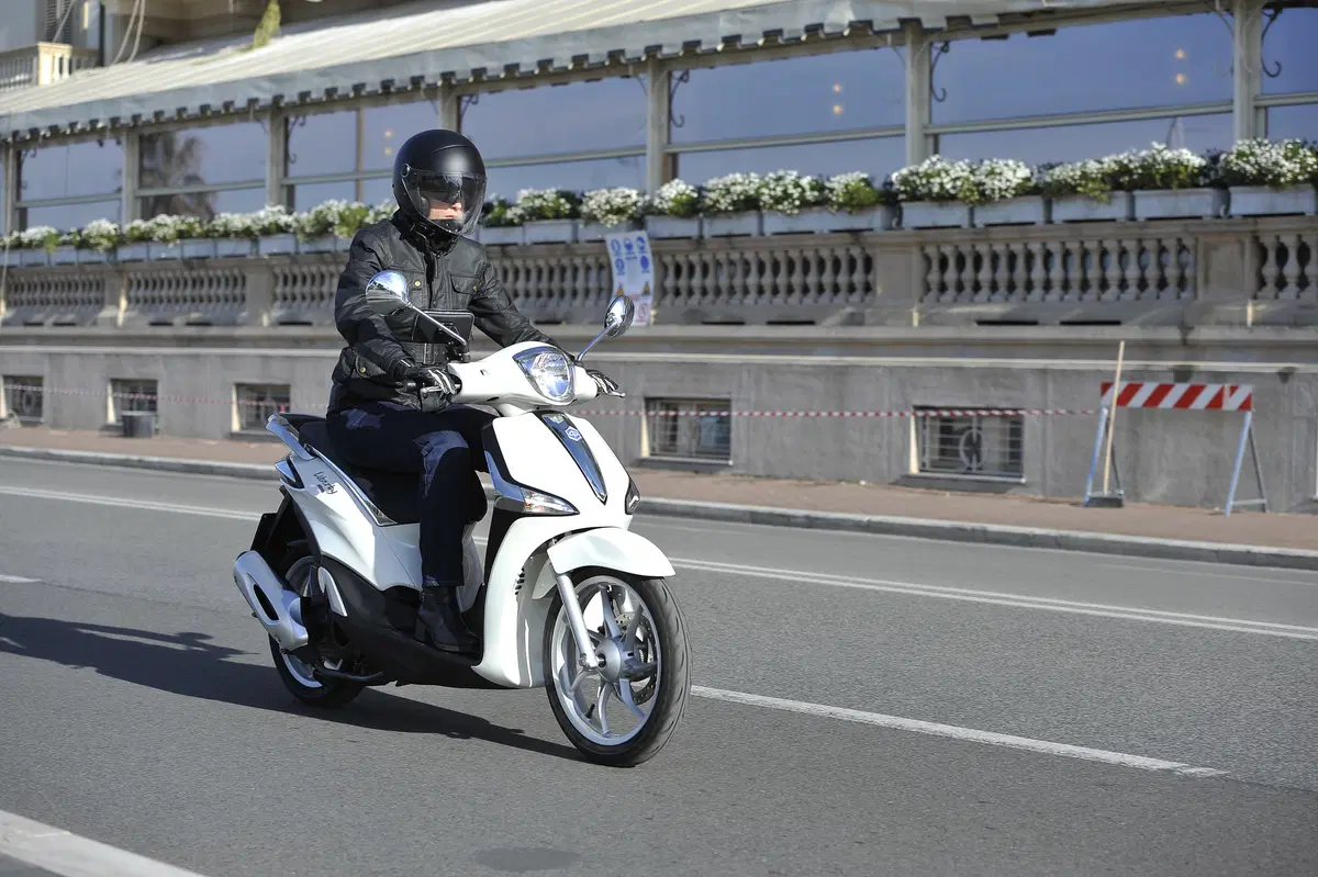 Piaggio Liberty 125 e 150 (2)