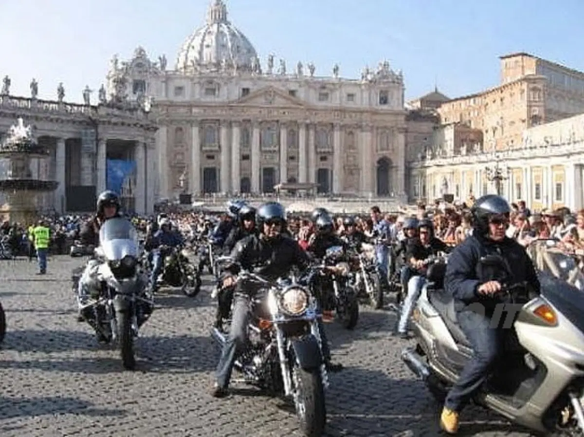 In moto dal Santo Padre, nel segno della sicurezza sulle strade italiane (2)