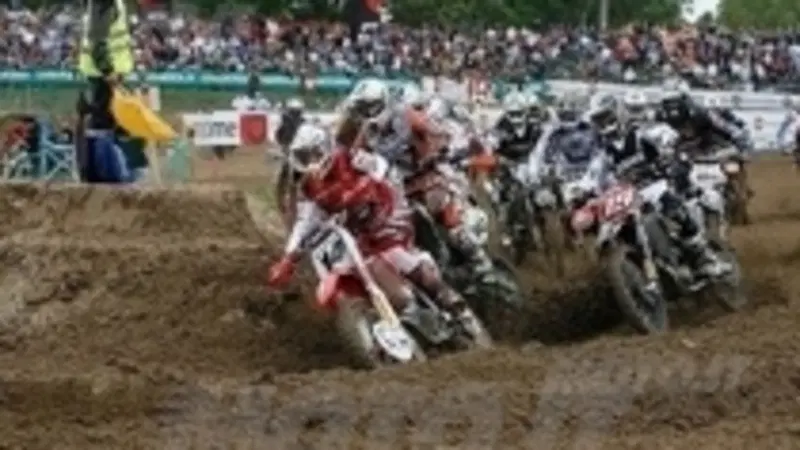 Questa sera il Mondiale di MOTOCROSS va su Italia Uno