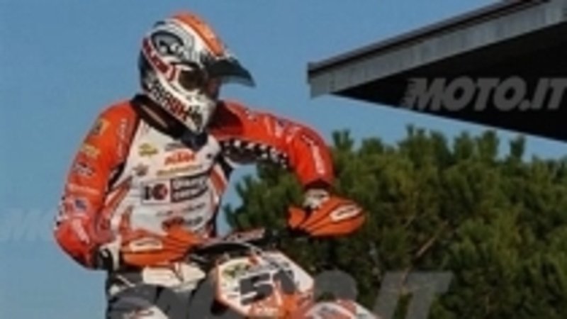 Andrea Lattanzi si impone nella MX2 sulla pista del Galaello