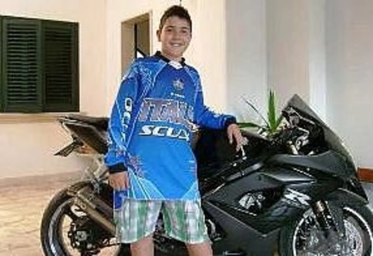 E’ disponibile nello store on line della FMI la nuova Maglia Azzurra  (2)