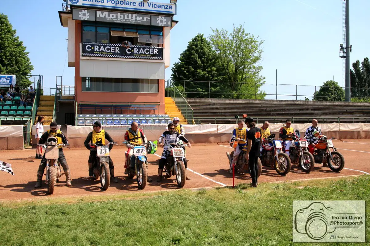 Over the top Flat Track, gara 1: un successo! (73)
