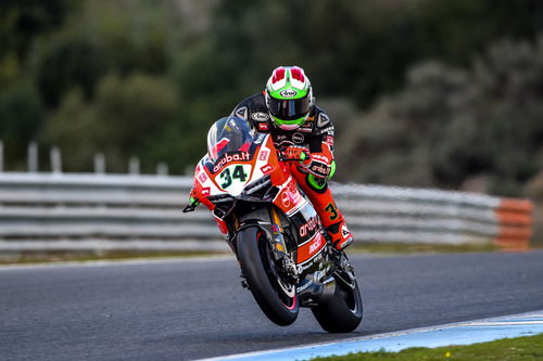 SBK. Sykes davanti a Giugliano nei test di Jerez (4)