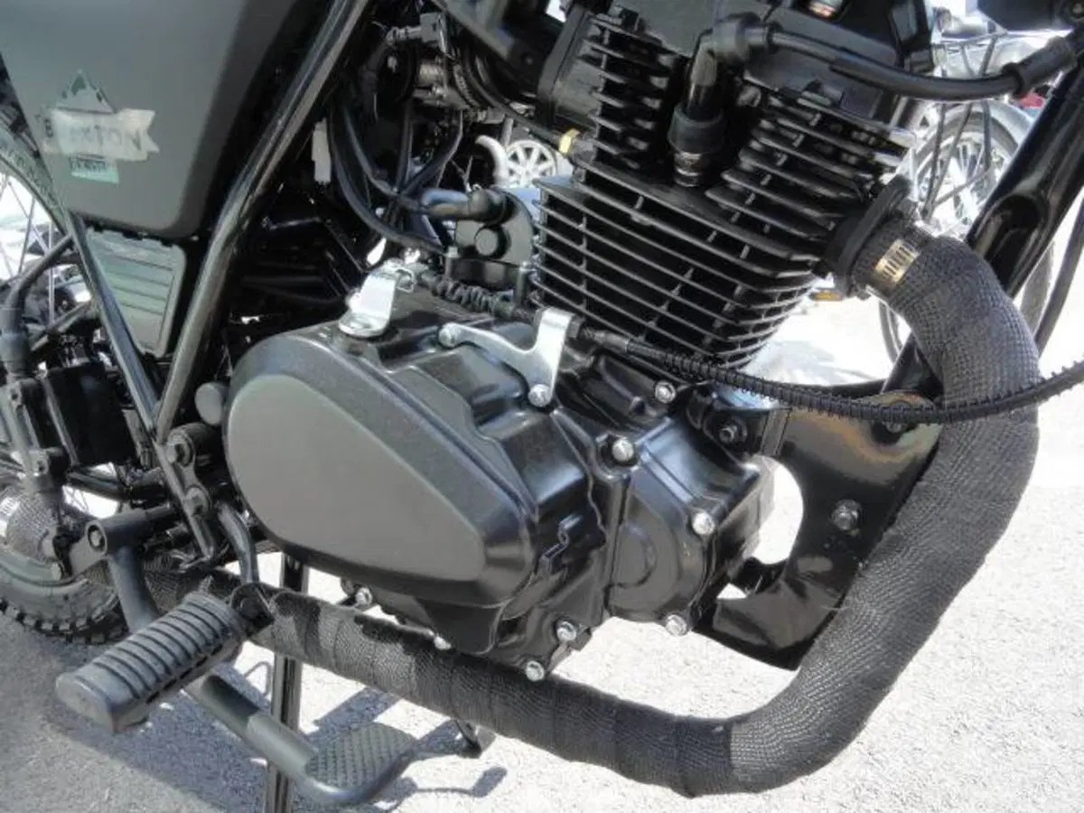 Brixton Motorcycles Felsberg 125 CBS (2021 - 25) (15)