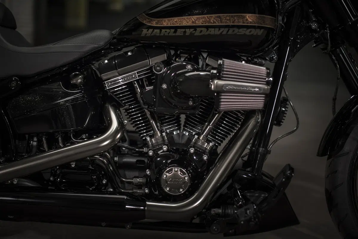 Harley-Davidson CVO Pro Street Breakout 2016 (6)