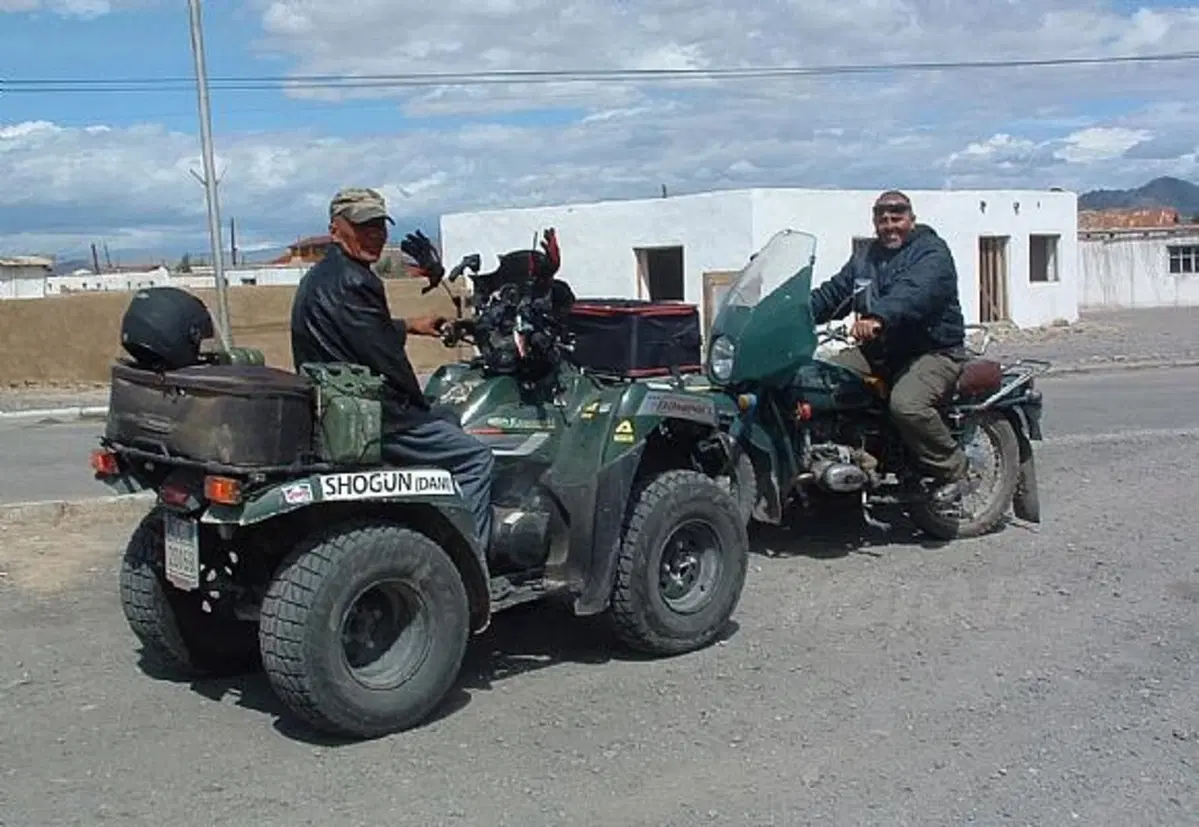 Danilo Carnevali in sella ad un KL Kawasaki KVF650 4x4 è arrivato alla meta, Ulan Bator capitale del