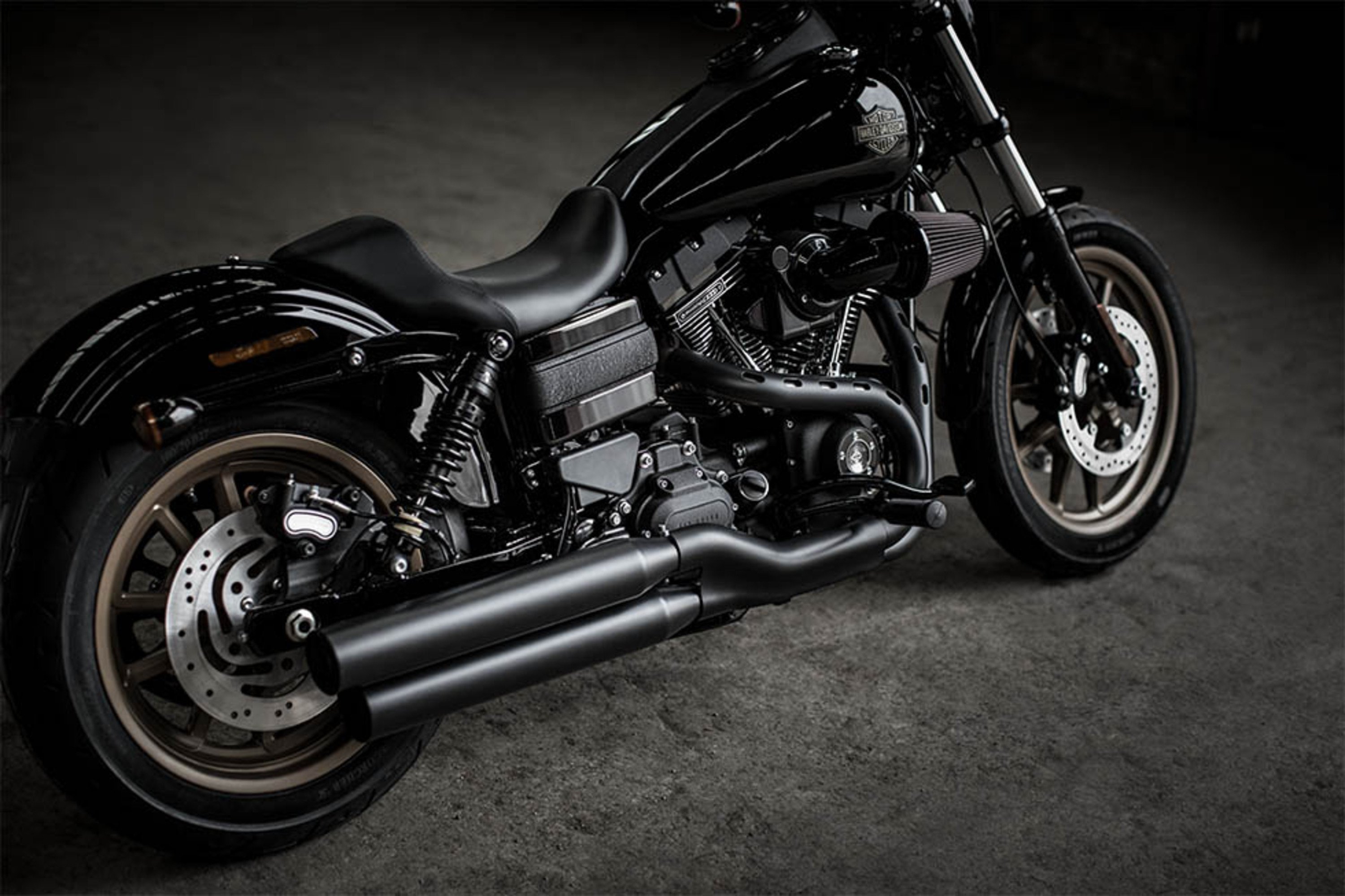 Harley-Davidson Dyna 1800 Low Rider S (2016 - 17) - FXDLS