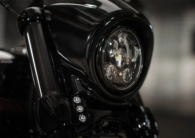 Harley-Davidson CVO - Custom Vehicle Operations 1800 Breakout Pro Street (2016 - 17) - FXSBSE (5)