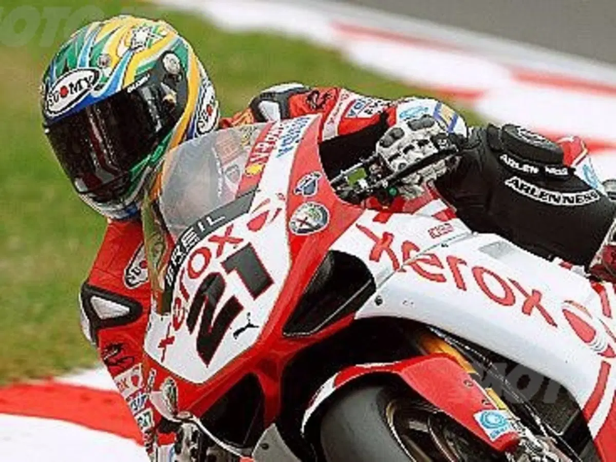 Cancelli aperti e maxischermo a Borgo Panigale per assistere alla penultima tappa del Mondiale SBK