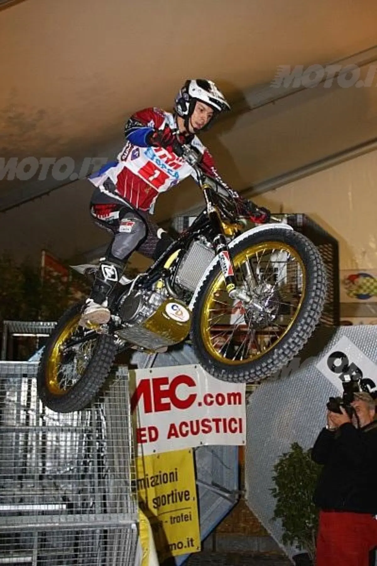 Fabio Lenzi è per la sesta volta Campione Italiano Trial Indoor