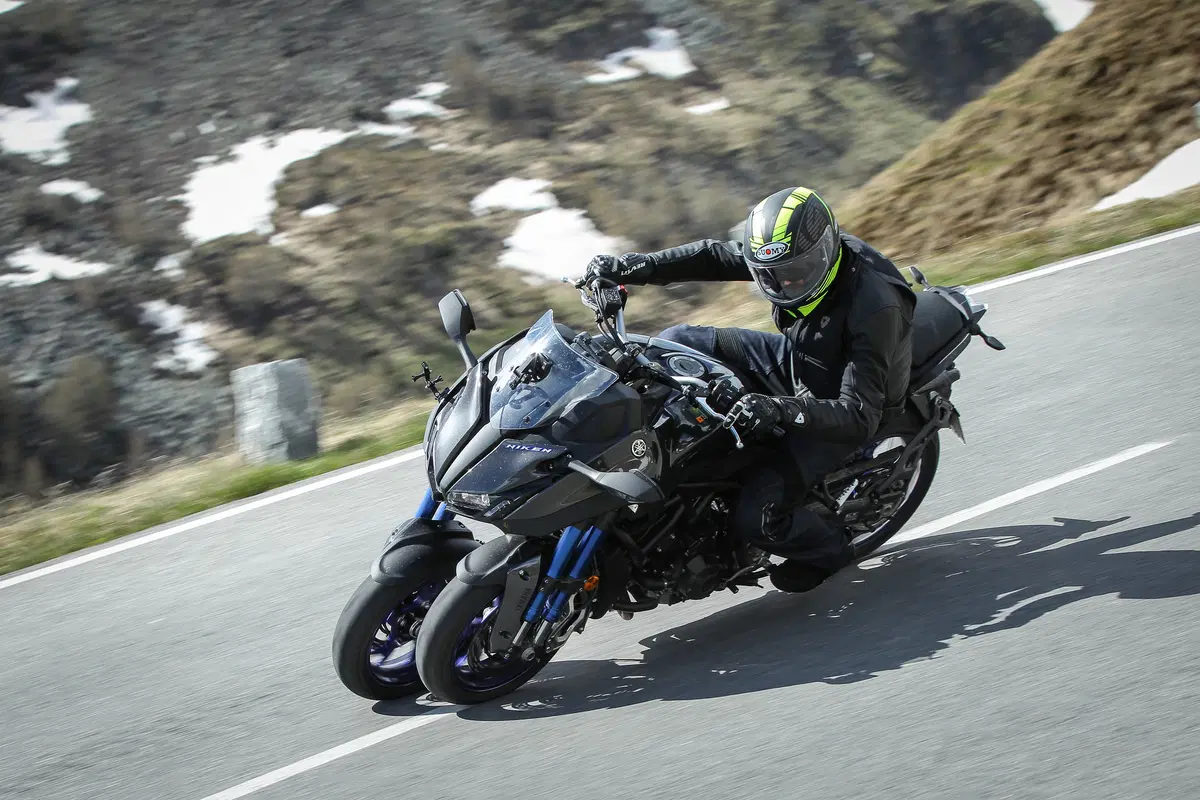 Yamaha Niken. Mutazione del terzo tipo (4)