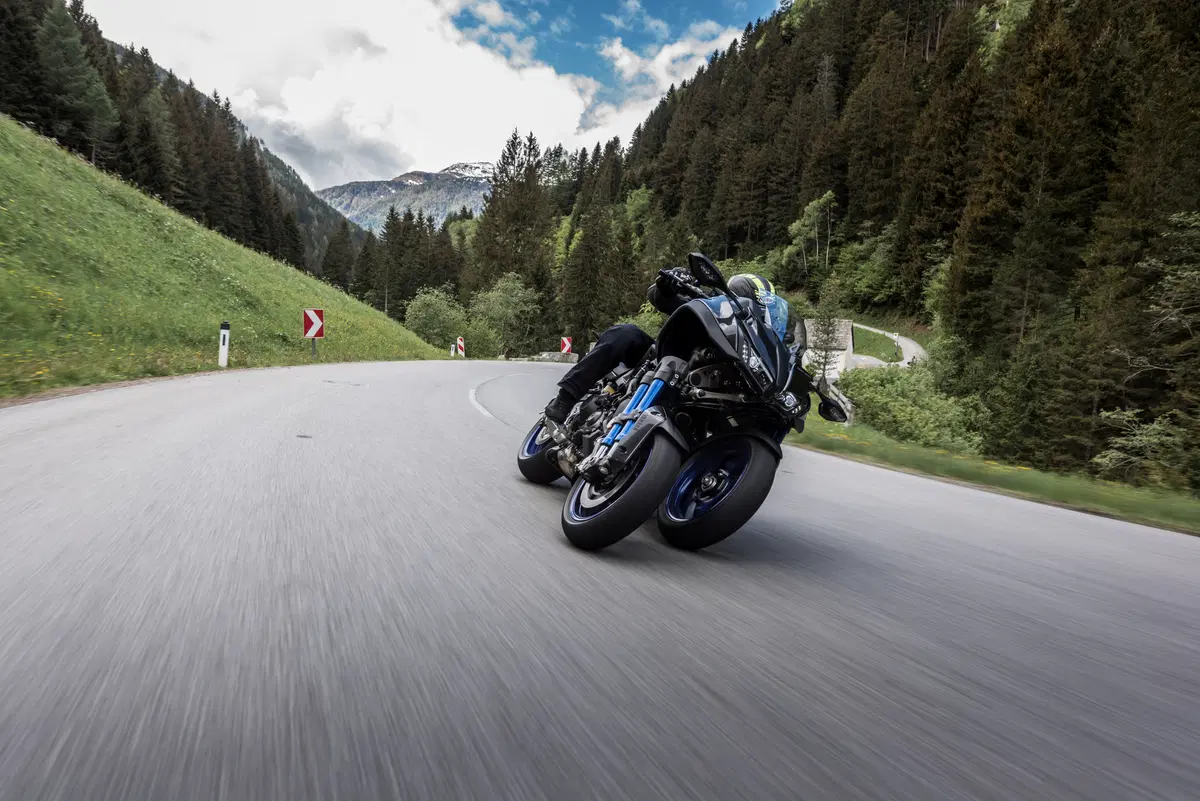Yamaha Niken. Mutazione del terzo tipo (32)