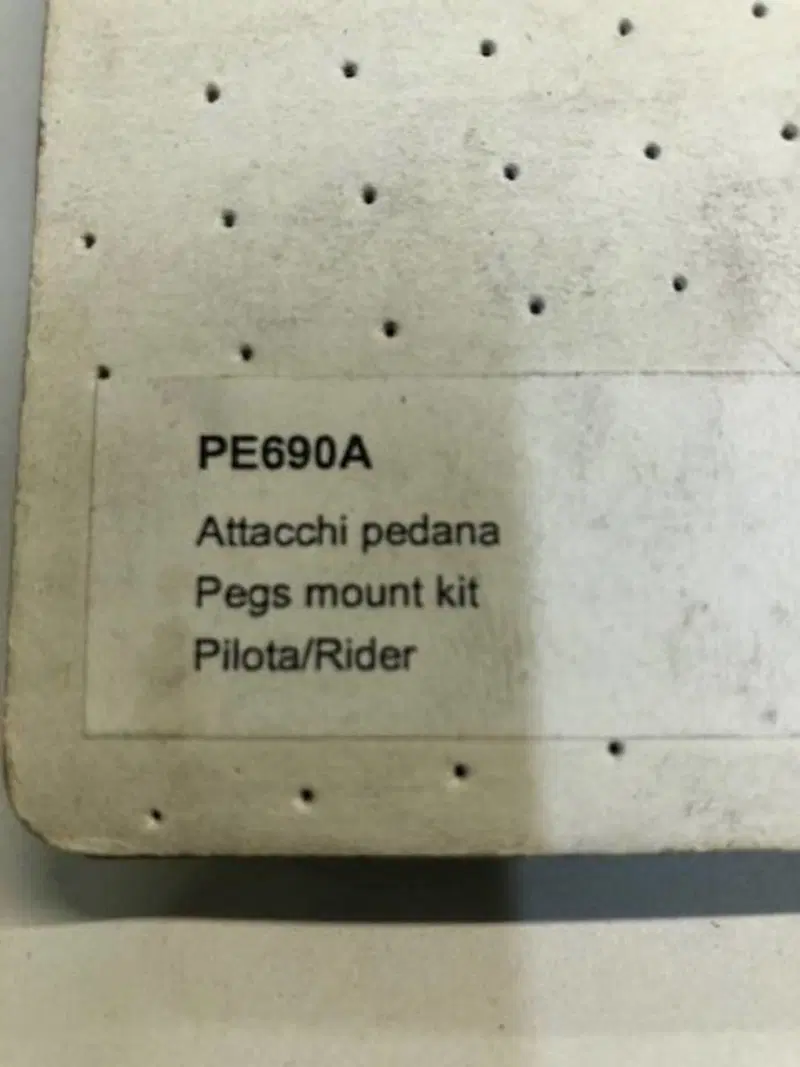PEDALINI RIZOMA SUZUKI (2)