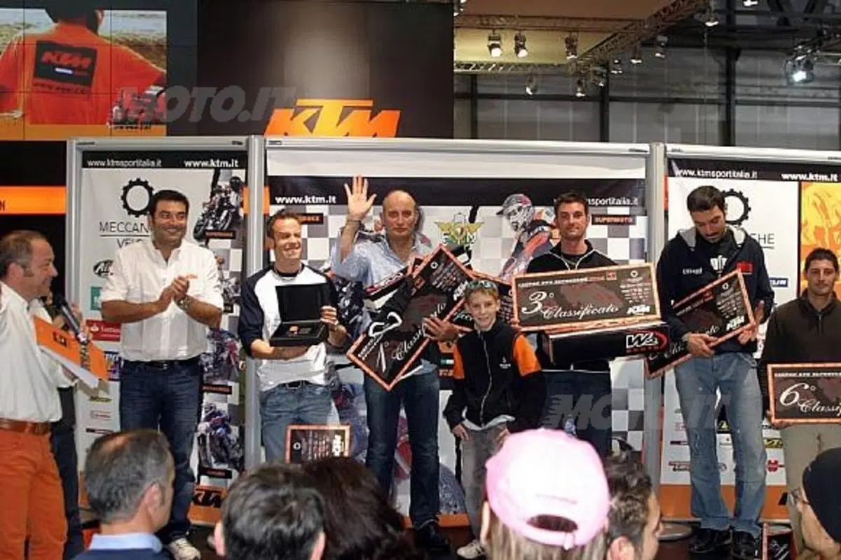 I protagonisti dei trofei all' EICMA (8)