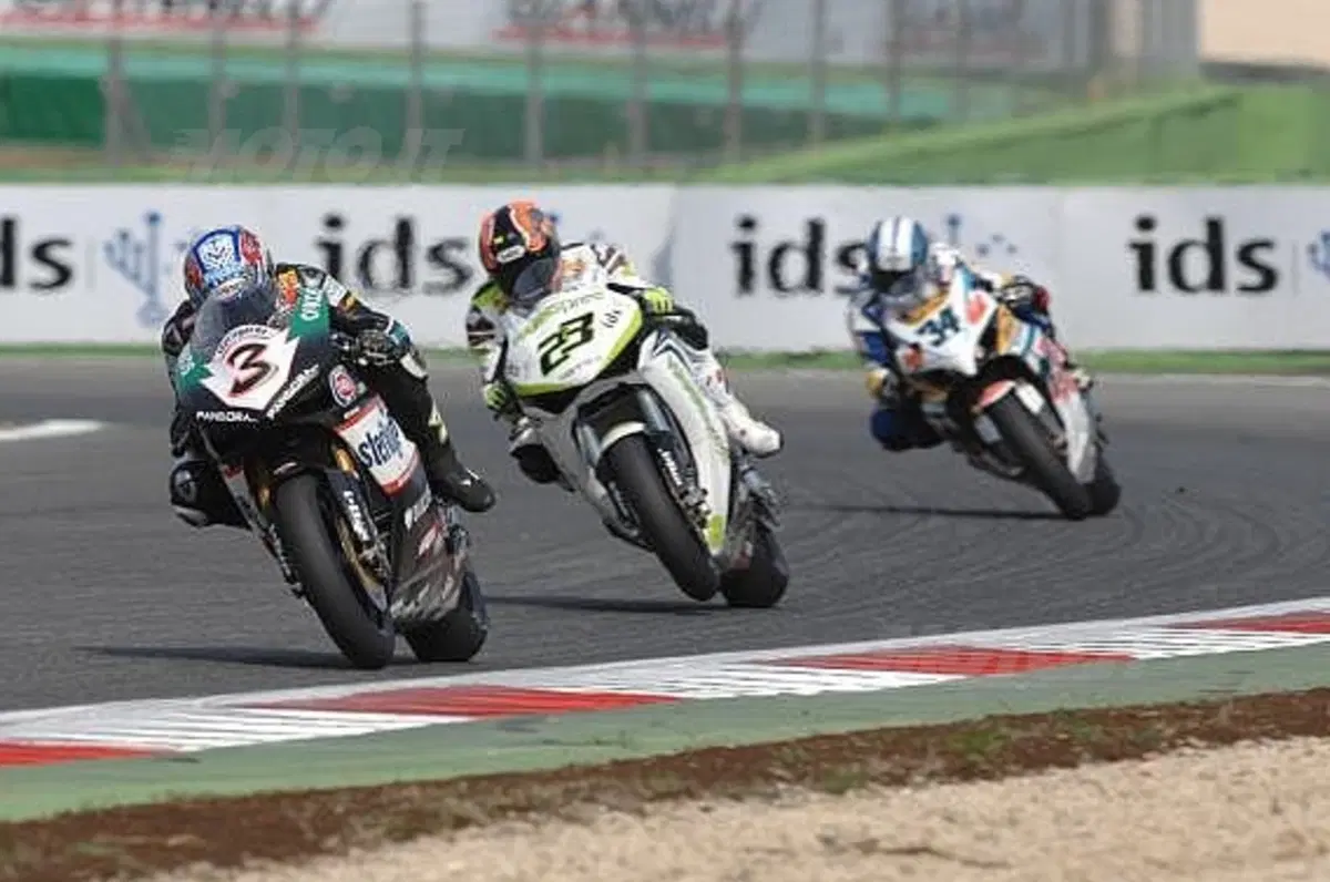La Superbike lascia Vallelunga e torna ad Imola (2)