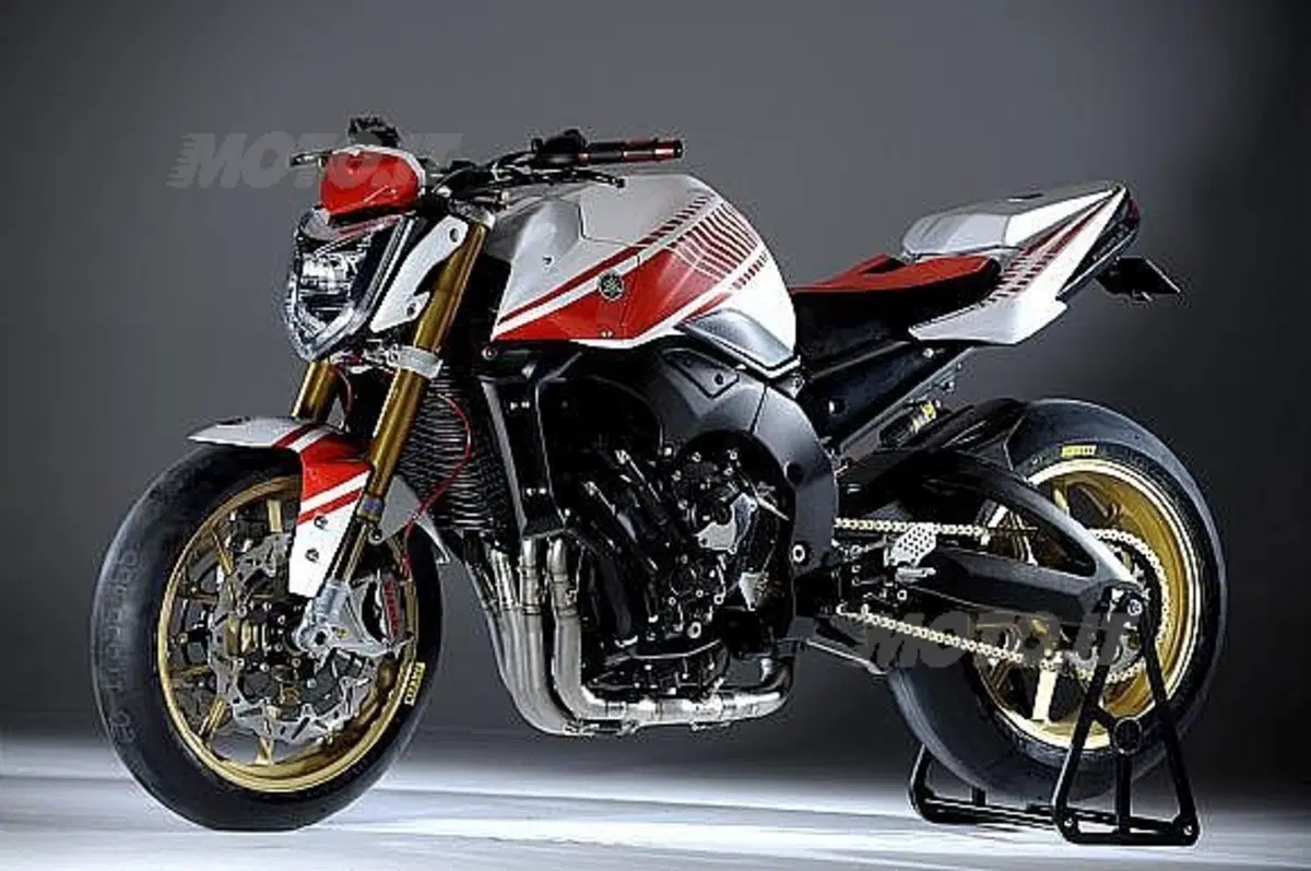 Il grande stand Yamaha attende gli appassionati al 1° Salone Motociclistico di Verona