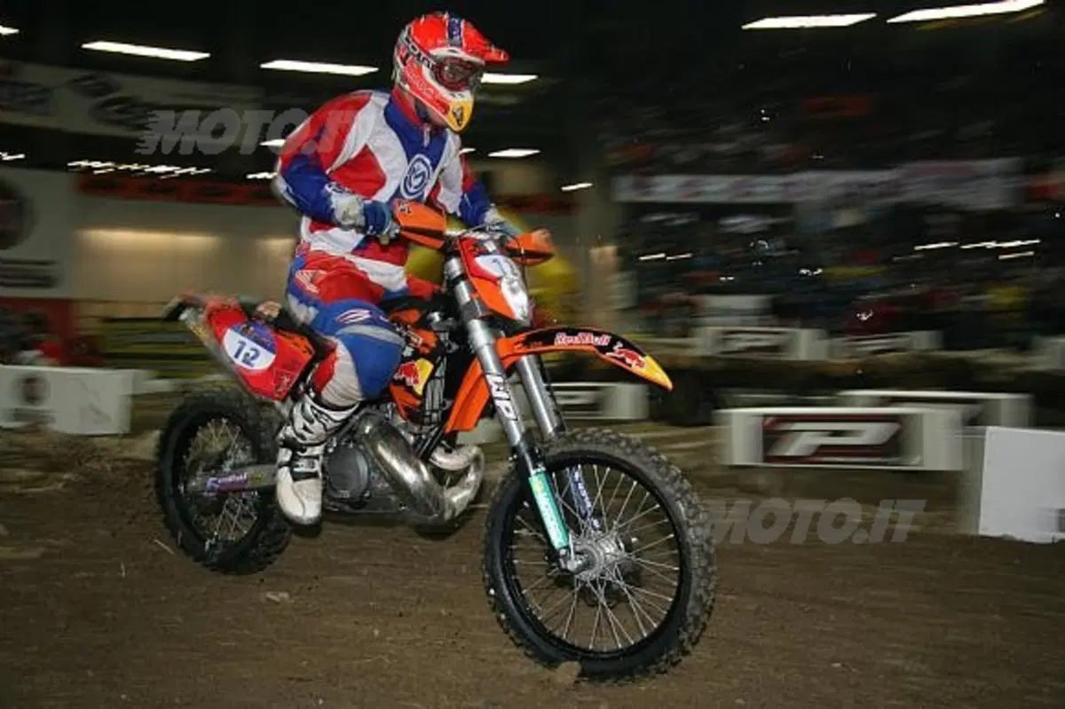 Grande inizio di 2009 per il FIM Indoor Enduro World CUP (7)
