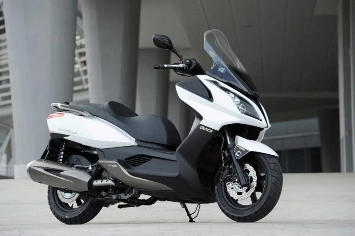 Kymco Downtown 300i ABS (2009 - 17)