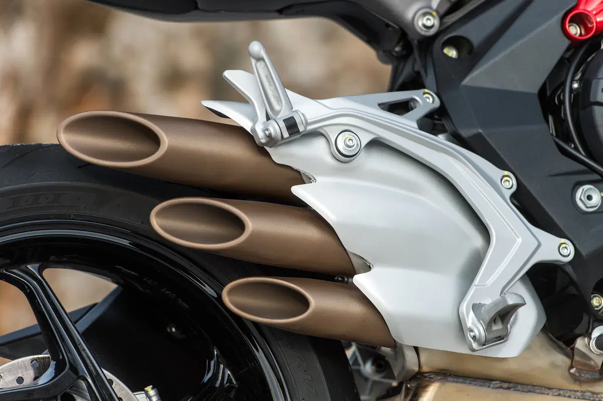 MV Agusta Brutale 800 2016 (3)