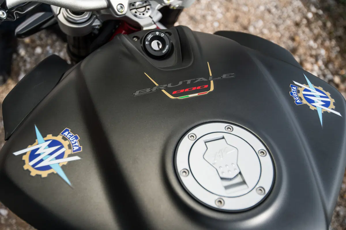 MV Agusta Brutale 800 2016 (5)