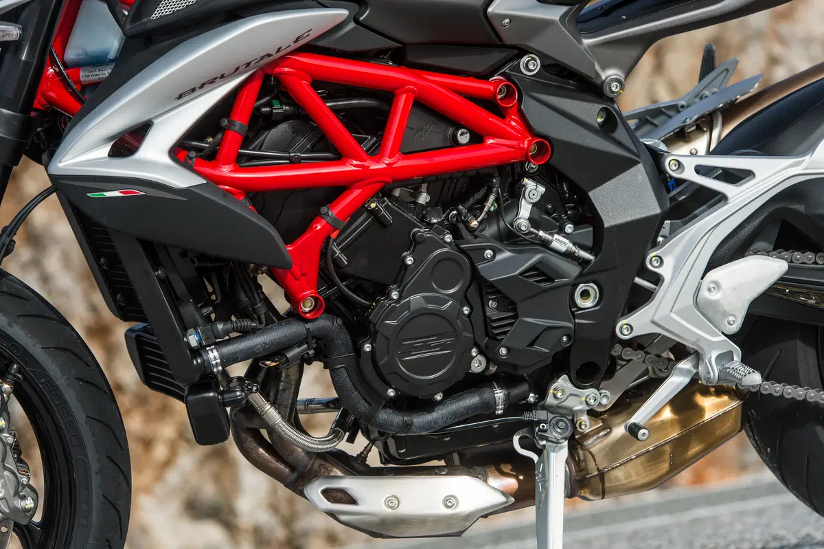 MV Agusta Brutale 800 2016 (17)