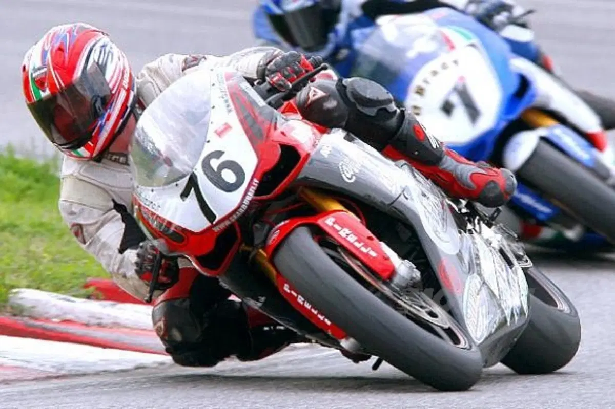 Desmo challenge 2009 (2)