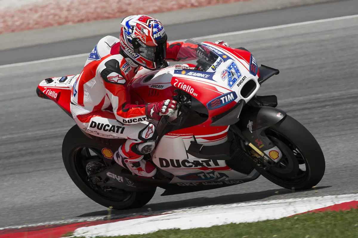 MotoGP. Stoner: 'Tornare a correre? Vedremo cosa succederà' (4)