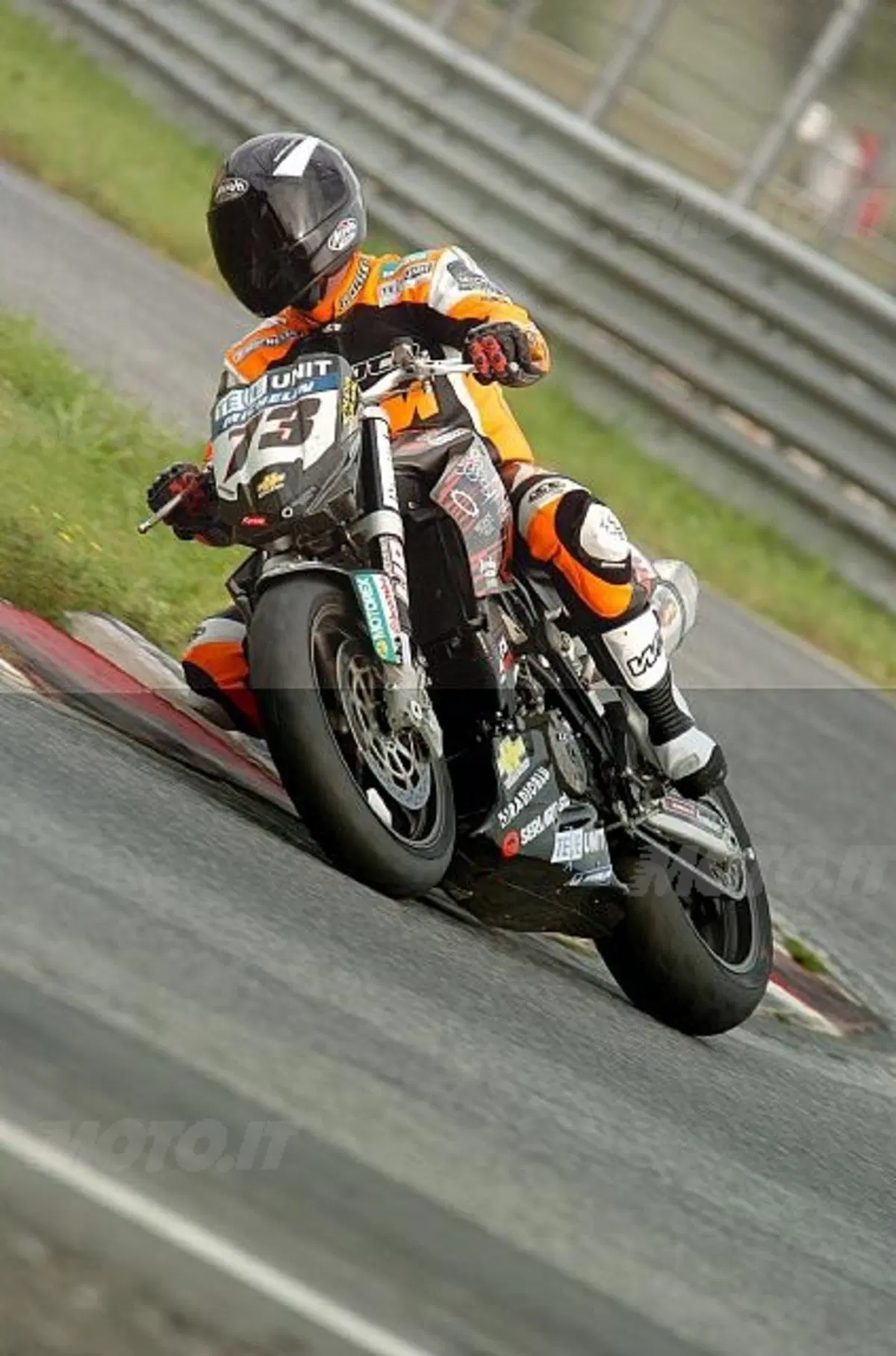 Tutti in pista col trofeo Super Duke 2009