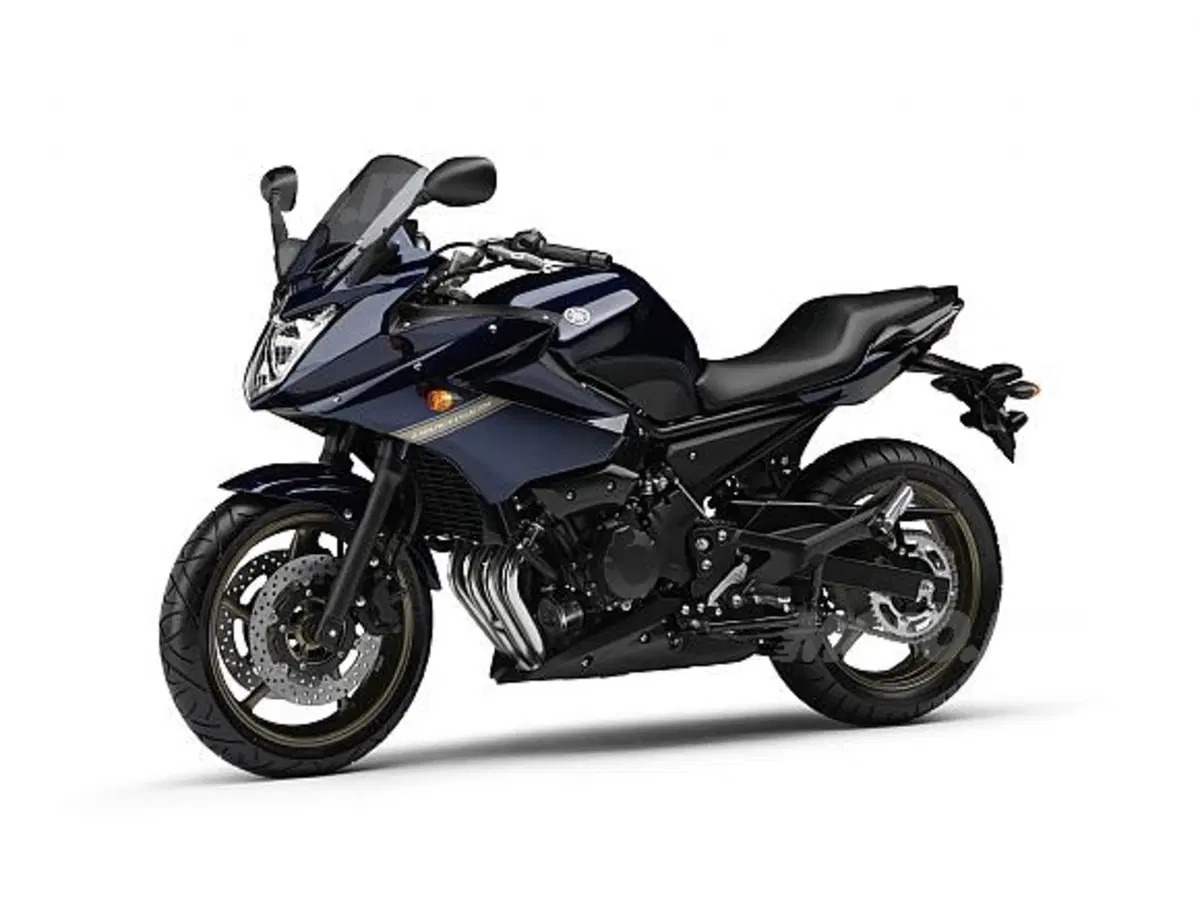 XJ6 Diversion a 6.590 Euo (2)