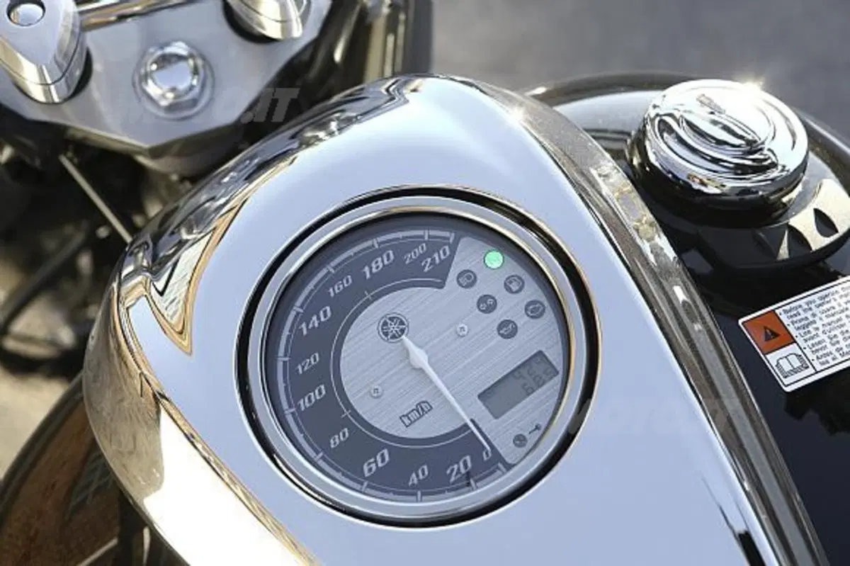 XVS950A Midnight Star (9)