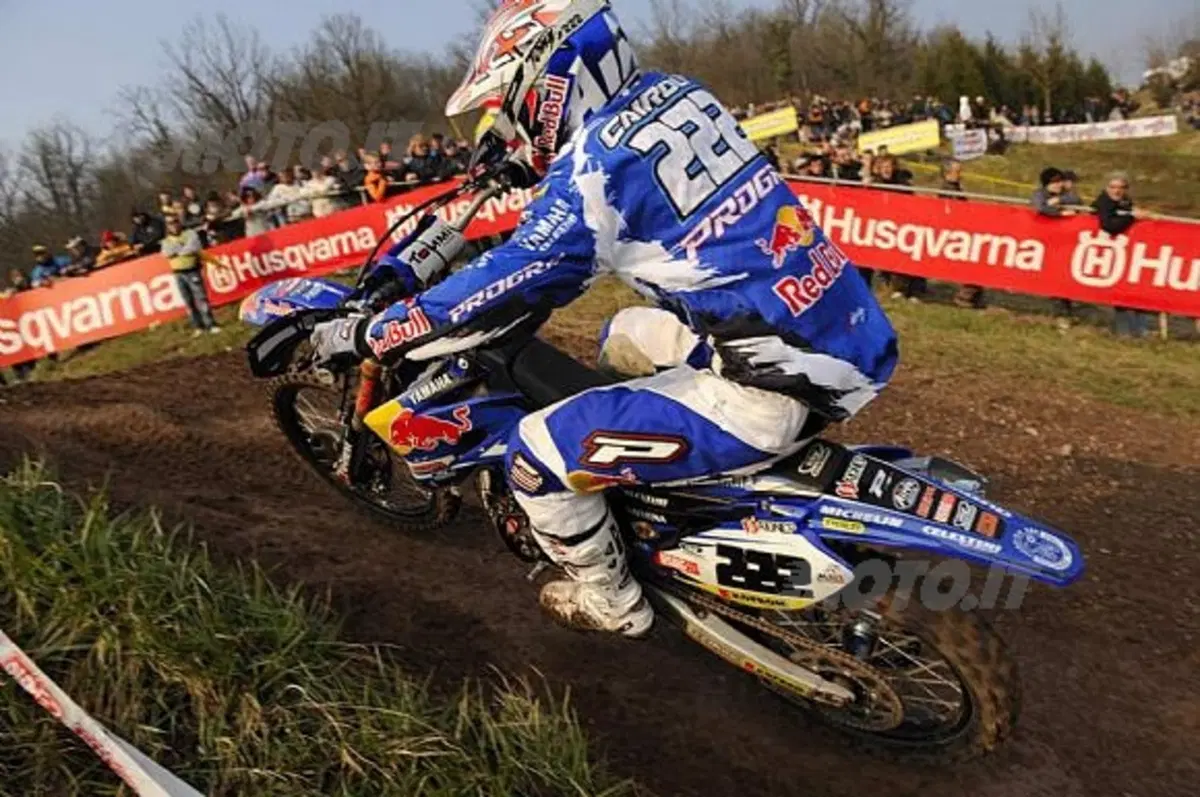 Cairoli in MX2