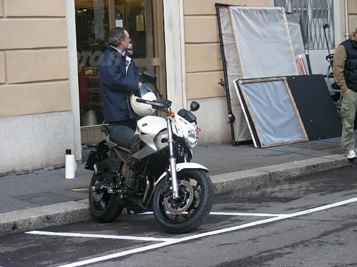 Yamaha torna in Tv con uno Spot d'autore (4)