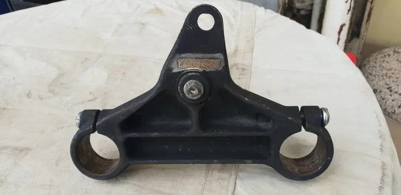 Piastra inferiore Harley Sportster 883 Harley-Davidson (2)