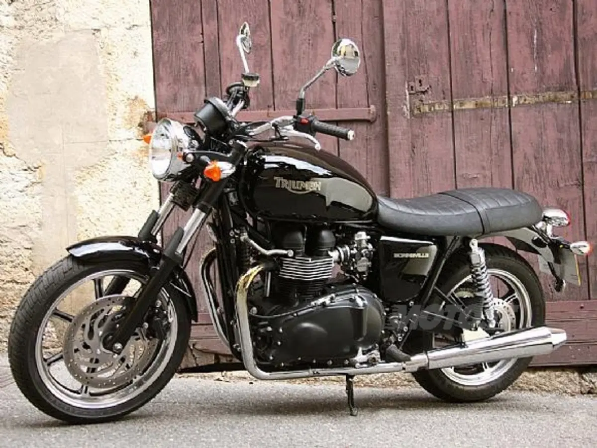 Nuova Bonneville (2)