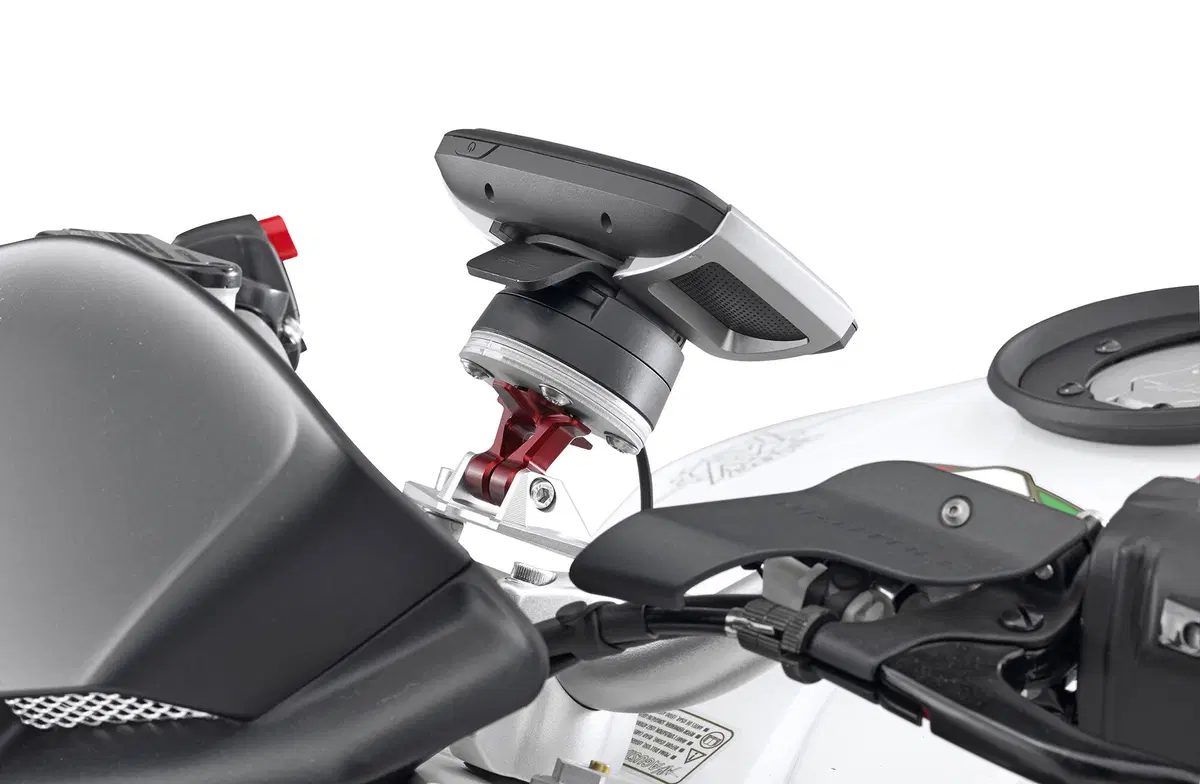 GIVI: accessori per Garmin Zumo e Tom Tom Rider (3)