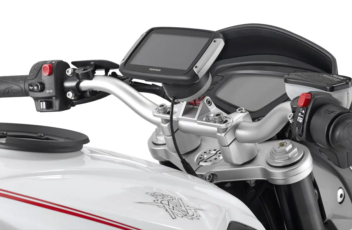 GIVI: accessori per Garmin Zumo e Tom Tom Rider (4)