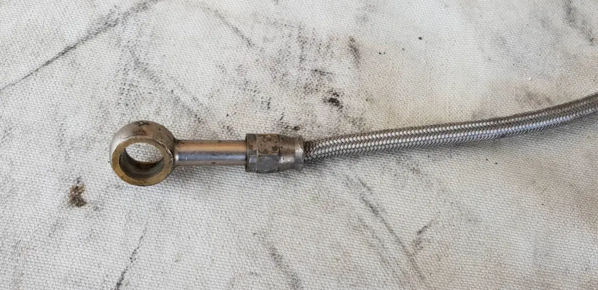 Pinza freno ant con tubo Harley Sportster 883 Harley-Davidson (6)
