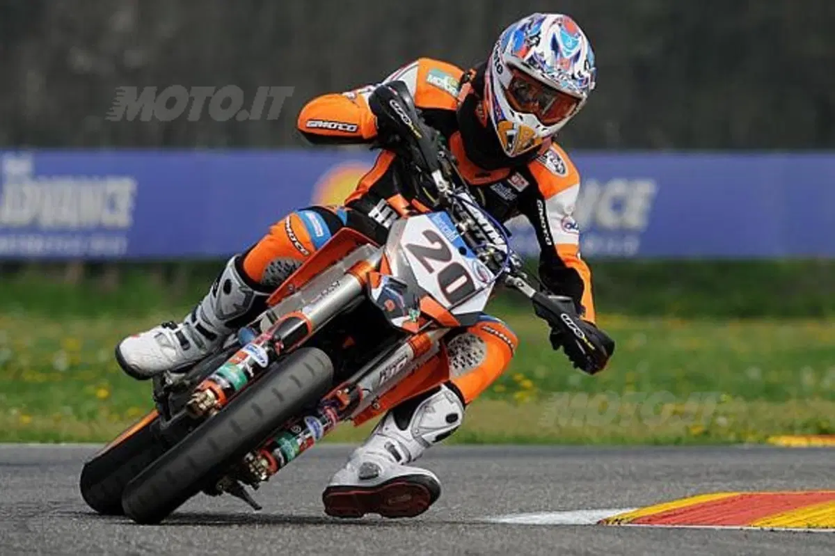 Ad Ottobiano la prima uscita del KTM Italia Team Miglio (2)