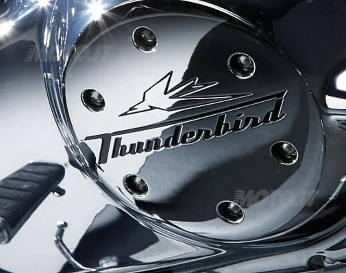 La nuova Thunderbird (8)
