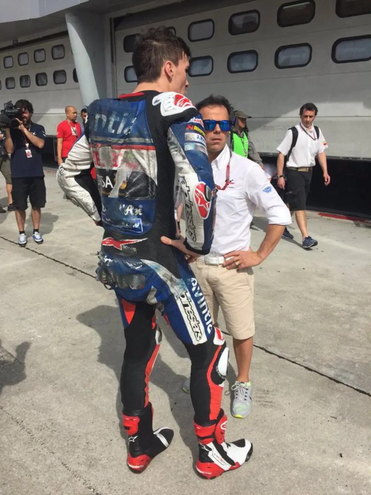 MotoGP. Il VIDEO della caduta a 290 km/h di Baz (3)