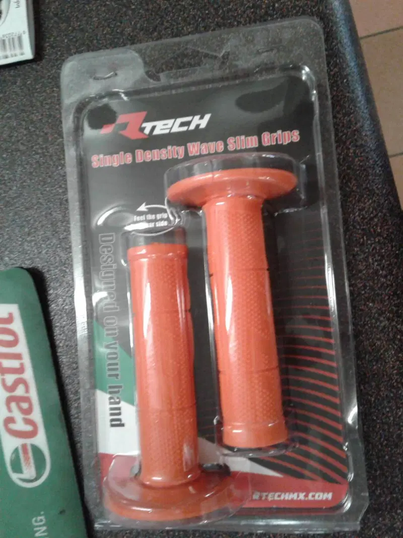 manopole moto ARANCIONI super tenuta r-tech nuove Racetech