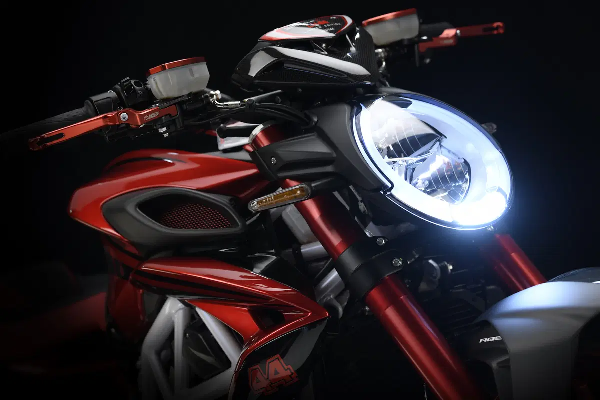 MV Agusta Brutale 800 LH44 (12)