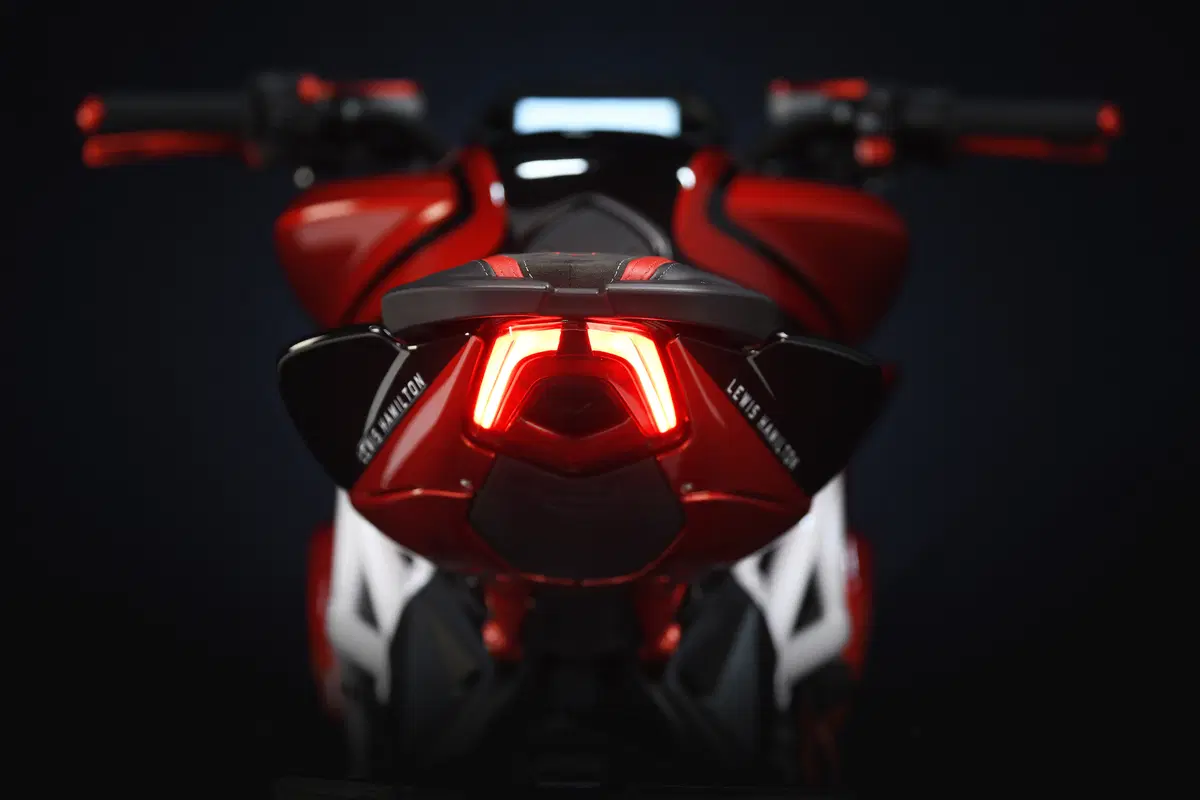 MV Agusta Brutale 800 LH44 (15)