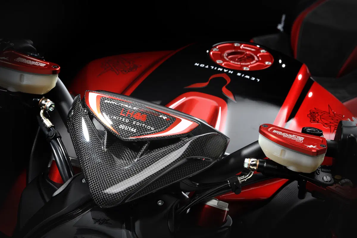 MV Agusta Brutale 800 LH44 (14)