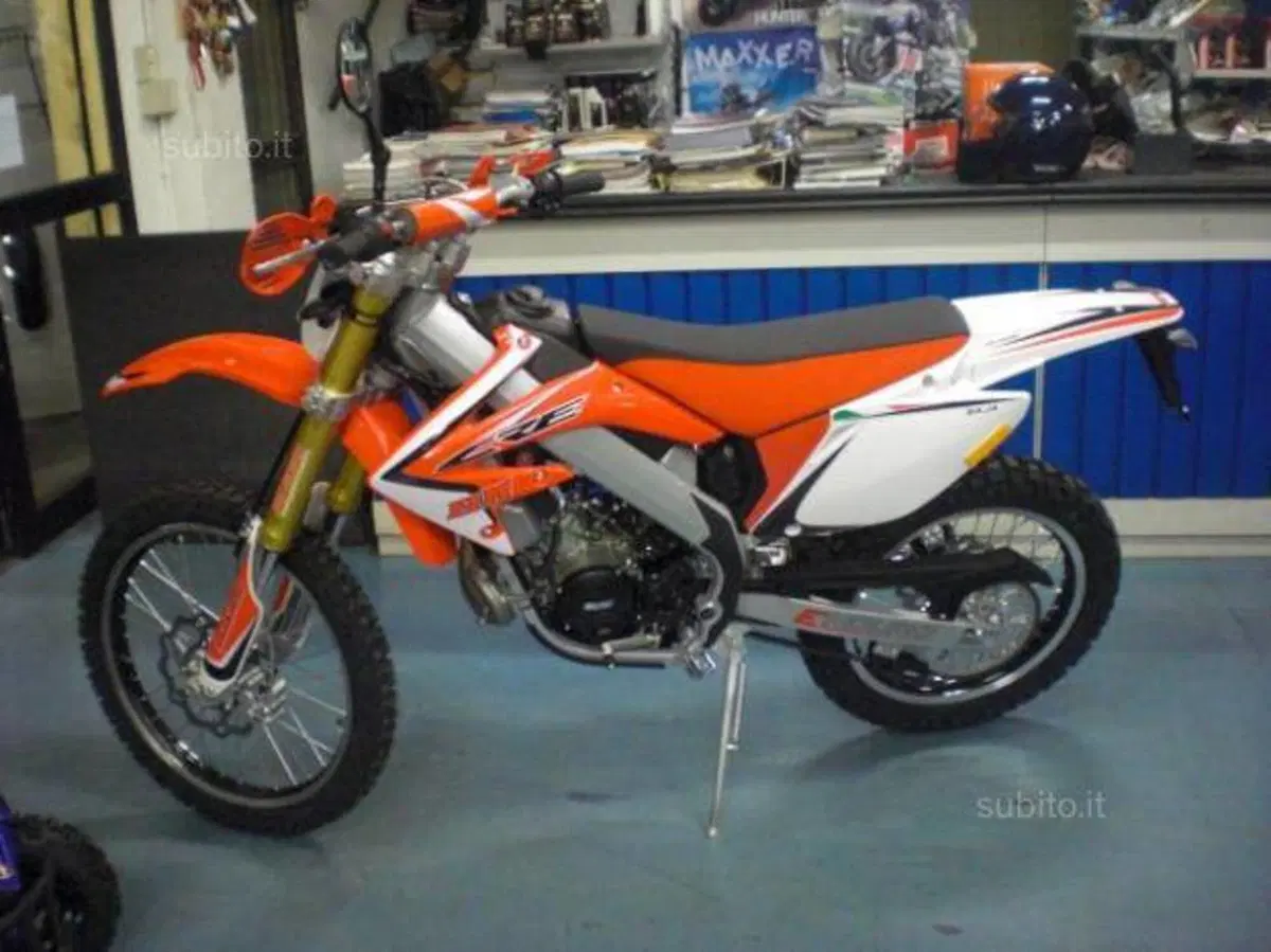 HM CRE 50 Baja (2013)