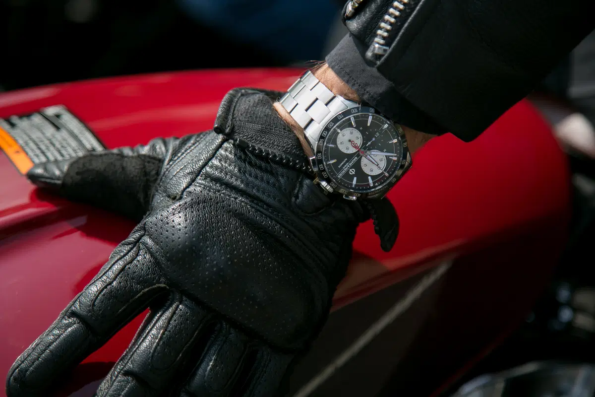 Baume & Mercier e Indian Motorcycle, una giornata in circuito a Vairano per celebrare la partnership (35)